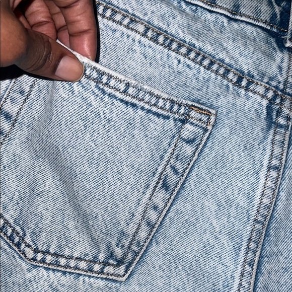 Zara Denim Distressed Women's Shorts size 4 - Picture 3 of 9